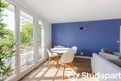 Chambre - 10 m² - 1 pièce