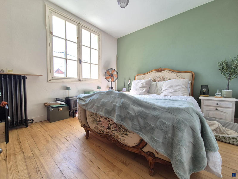 Maison - 190 m² - 7 pièces