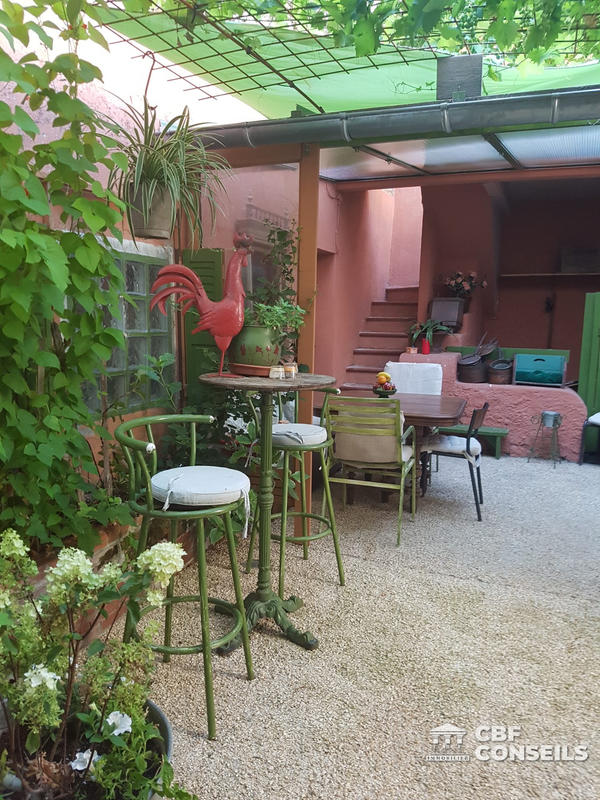 Maison ancienne - 260 m² - 14 pièces