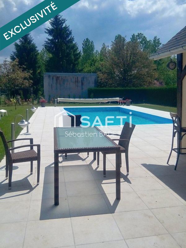 Maison - 355 m² - 10 pièces