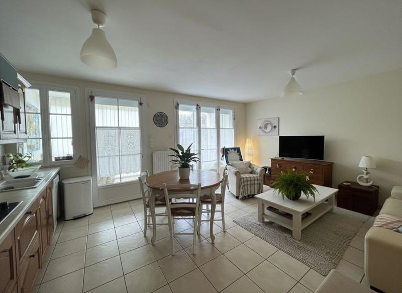 Maison de ville - 80 m² - 4 pièces