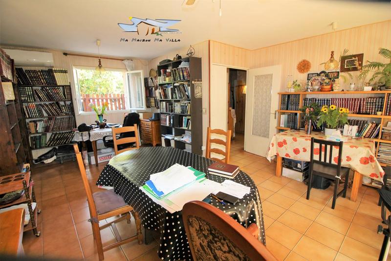 Maison - 99 m² - 6 pièces