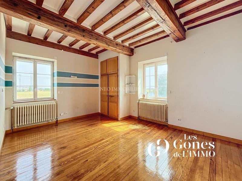 Maison ancienne - 385 m² - 10 pièces