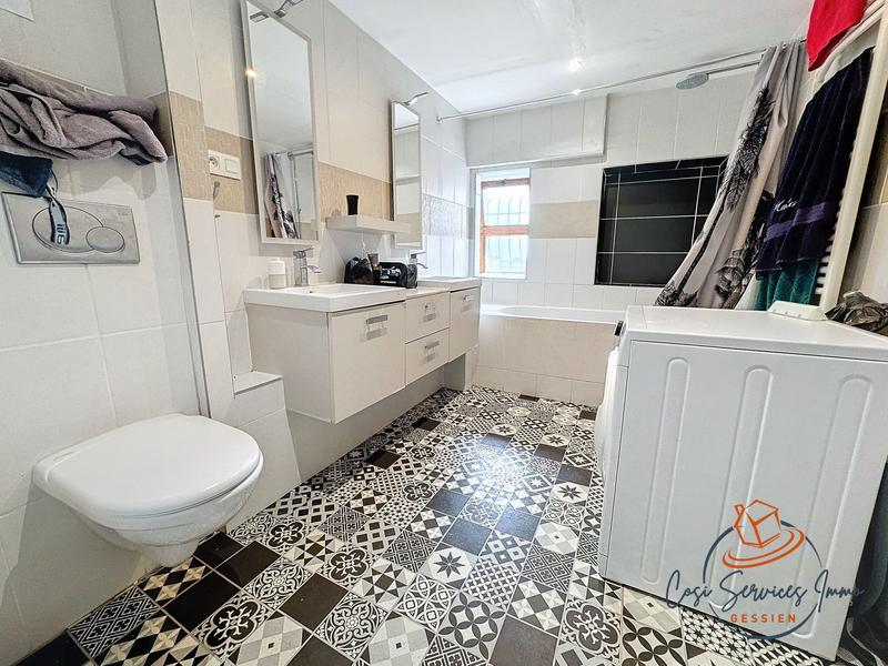 Maison de ville - 175 m² - 5 pièces