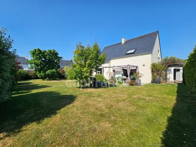 Maison - 115 m² - 6 pièces