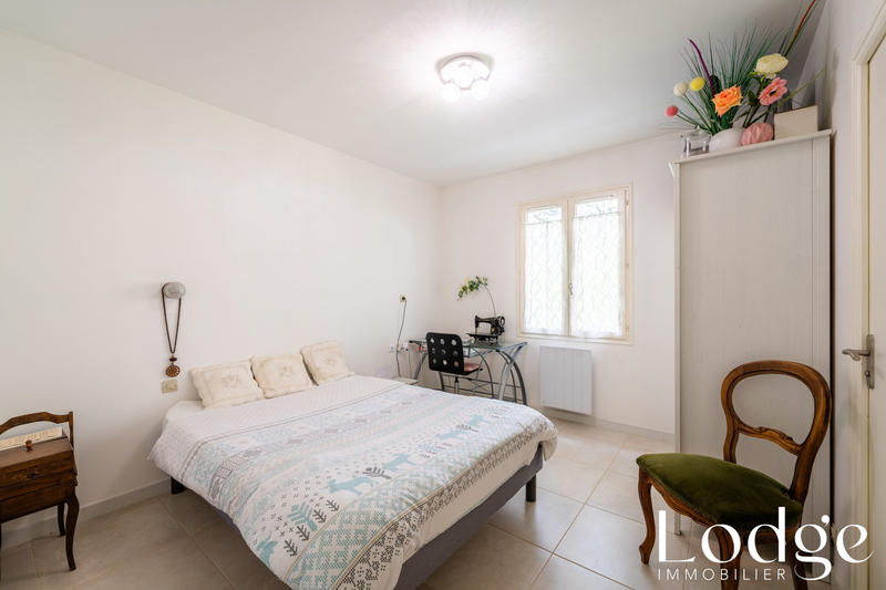 Maison traditionnelle - 180 m² - 6 pièces