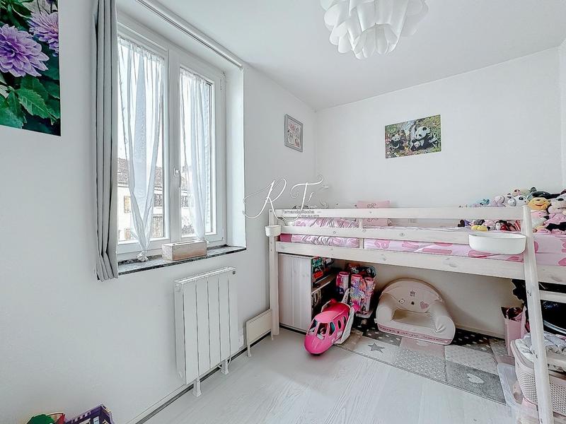 Maison - 85 m² - 4 pièces