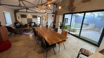 Maison - 170 m² - 6 pièces