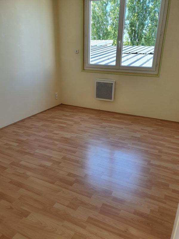 Immeuble - 474 m² - 41 pièces