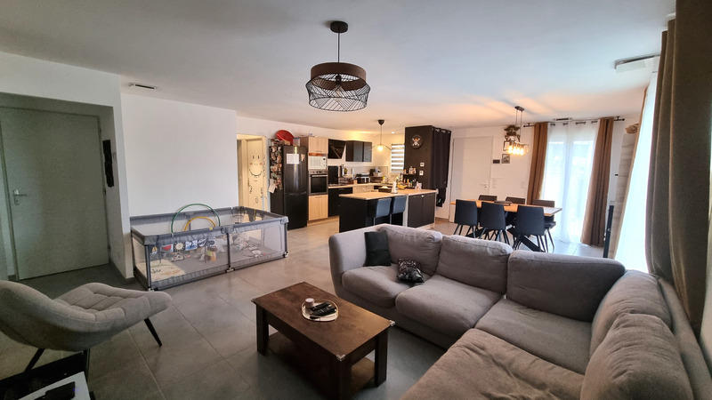 Maison - 87 m² - 4 pièces