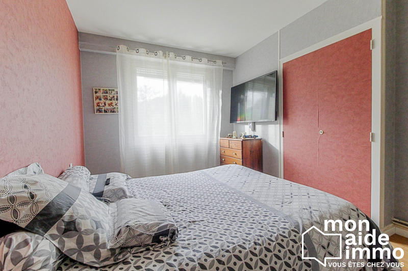 Maison - 98 m² - 4 pièces