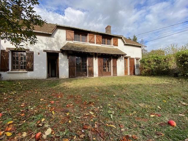 Maison - 98 m² - 4 pièces