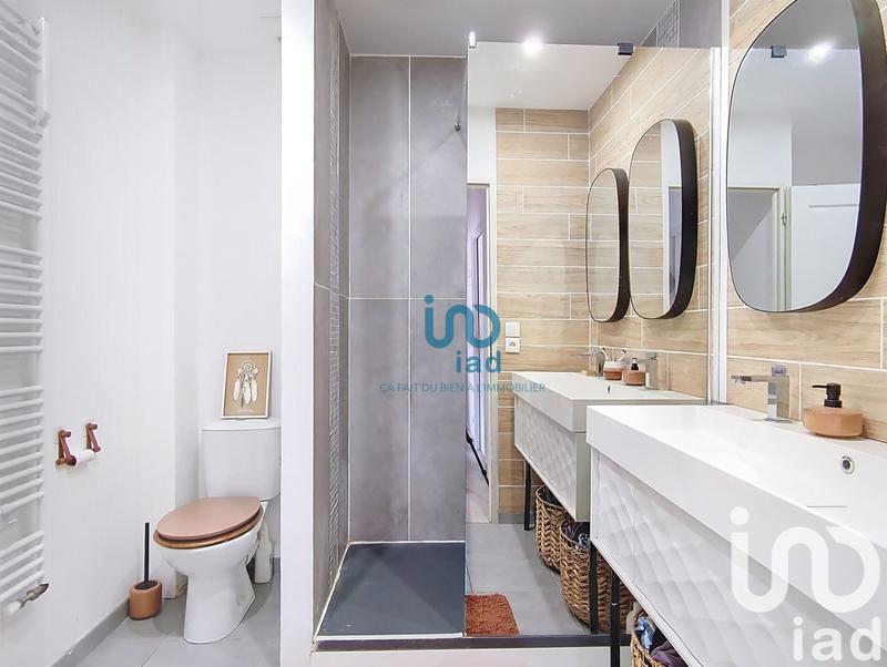 Maison - 99 m² - 5 pièces