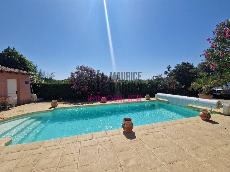 Maison - 191 m² - 8 pièces