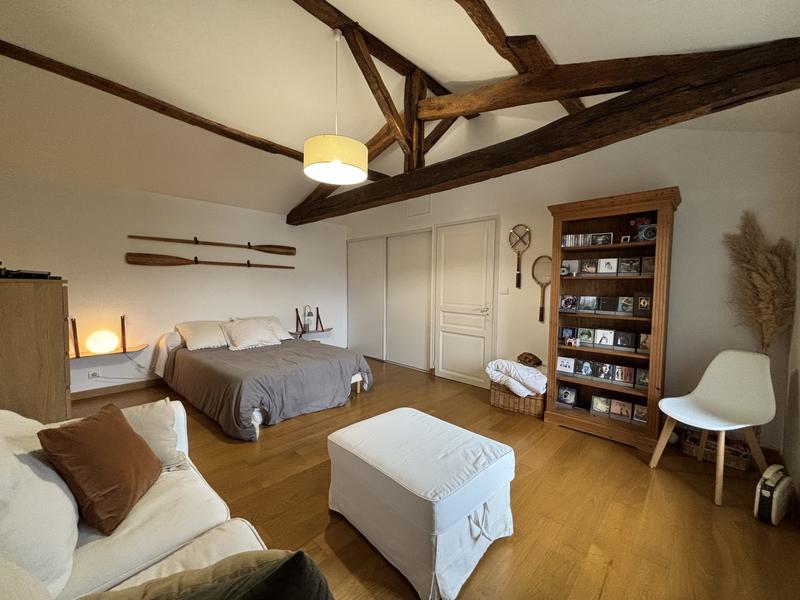 Maison ancienne - 246 m² - 5 pièces