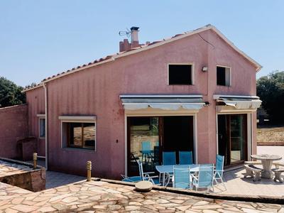 Villa - 128 m² - 4 pièces