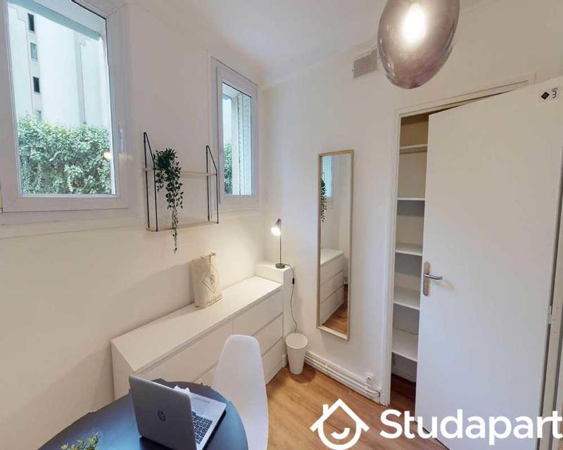 Chambre - 23 m² - 1 pièce