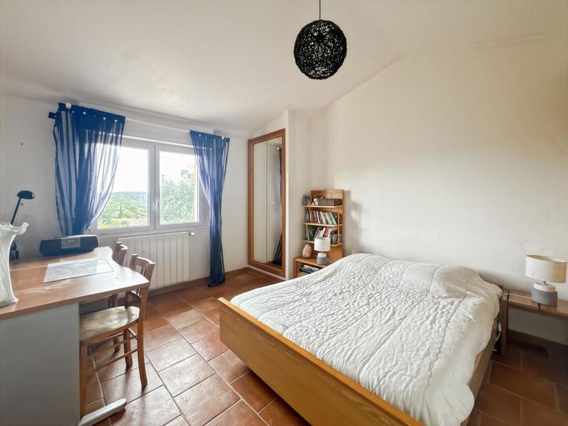 Maison - 162 m² - 6 pièces