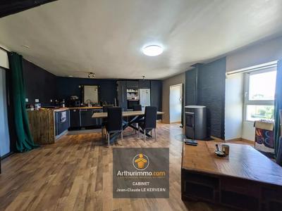 Maison - 172 m² - 8 pièces