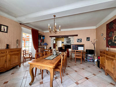 Maison - 174 m² - 6 pièces