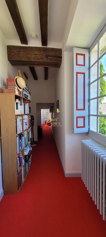 Maison - 300 m² - 7 pièces