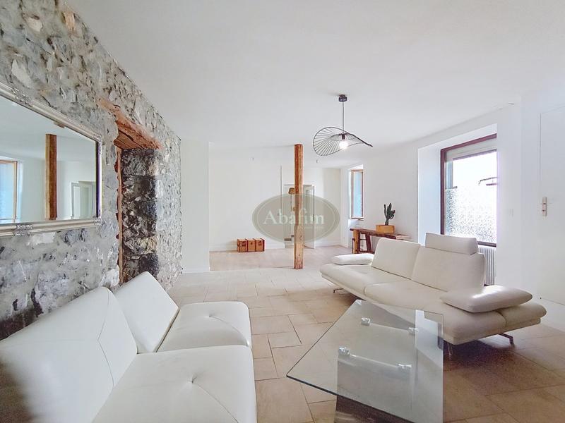 Maison - 170 m² - 7 pièces