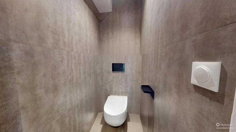 Maison - 203 m² - 8 pièces