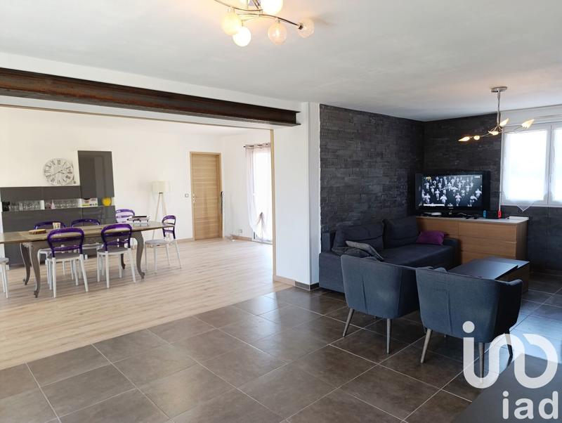 Maison - 186 m² - 10 pièces