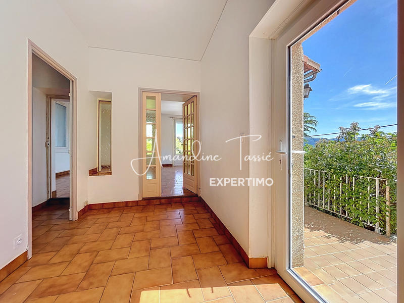 Maison - 121 m² - 4 pièces