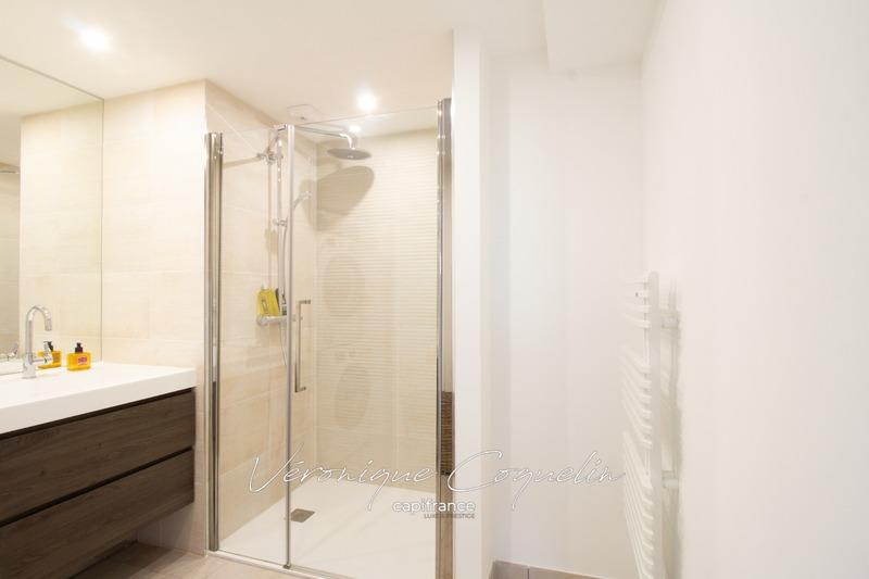 Appartement - 77 m² - 3 pièces