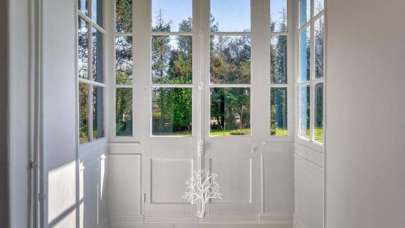 Villa - 336 m² - 13 pièces