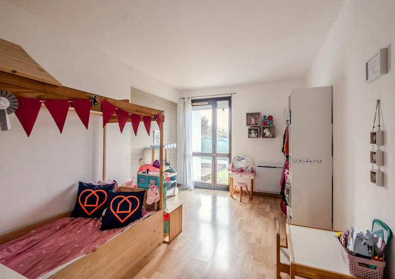 Maison - 96 m² - 5 pièces