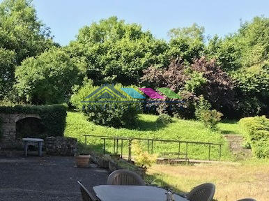 Maison - 172 m² - 10 pièces