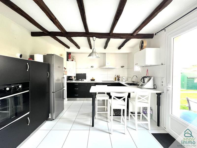 Maison - 104 m² - 5 pièces