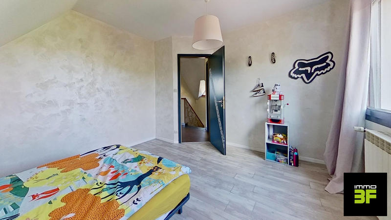 Maison - 157 m² - 6 pièces