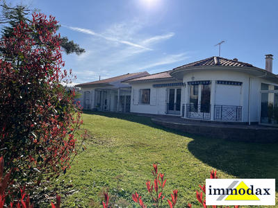 Villa - 207 m² - 7 pièces