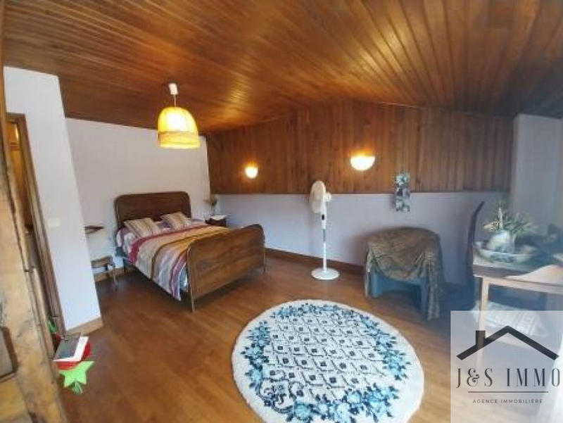 Maison - 128 m² - 6 pièces