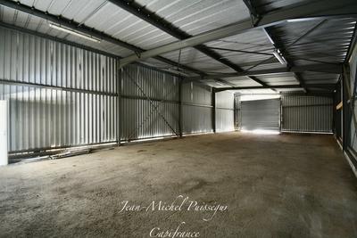 Bureau - 250 m² - 2 pièces