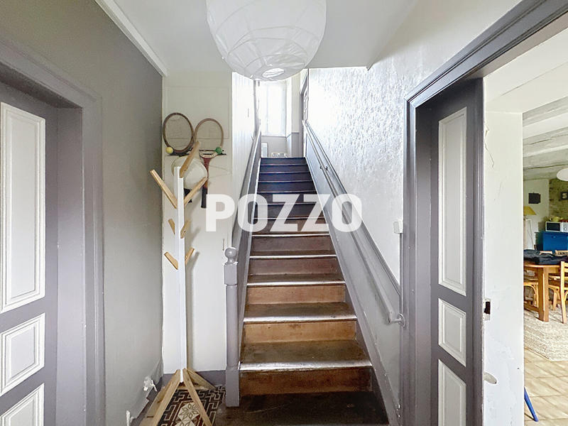 Maison - 171 m² - 8 pièces