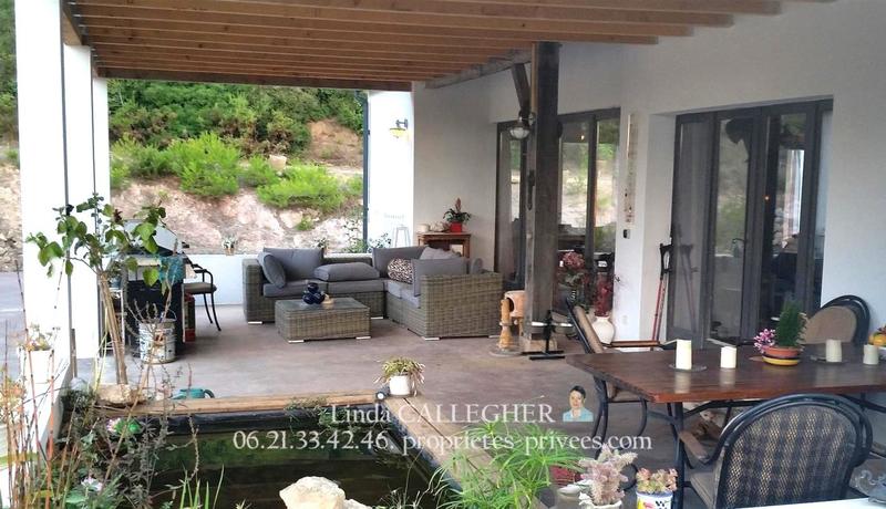 Villa - 222 m² - 5 pièces