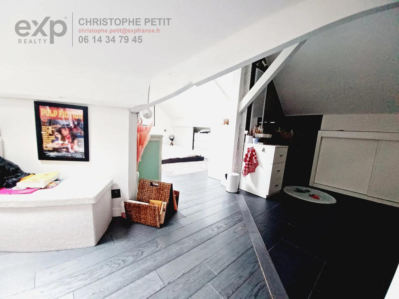 Maison - 150 m² - 7 pièces