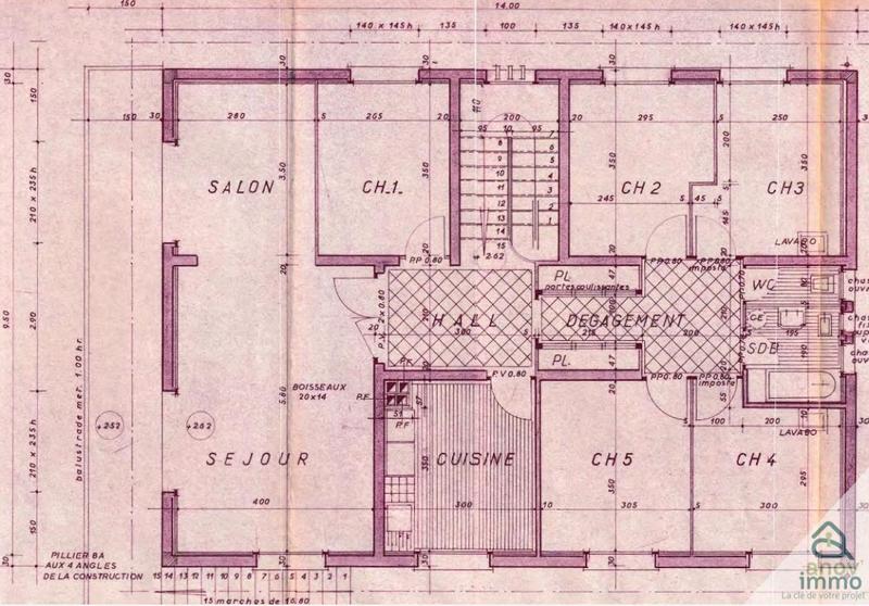 Maison - 177 m² - 7 pièces
