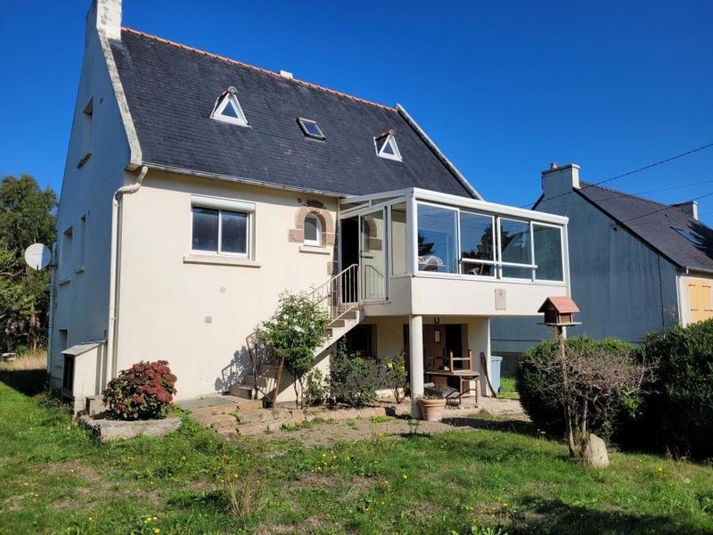 Maison - 96 m² - 6 pièces