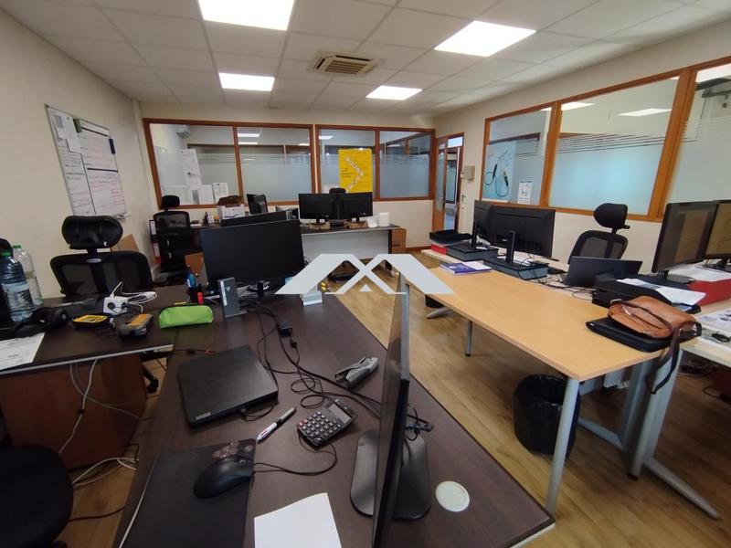 Local commercial - 180 m²