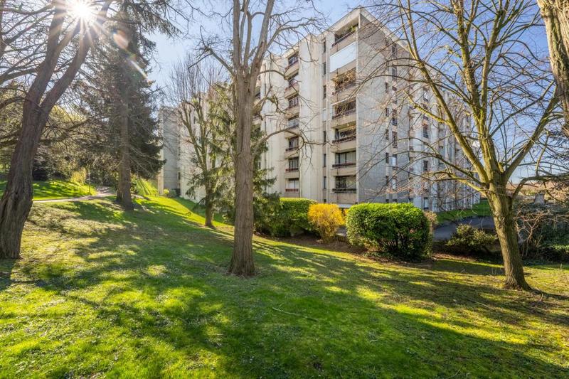 Appartement - 88 m² - 4 pièces