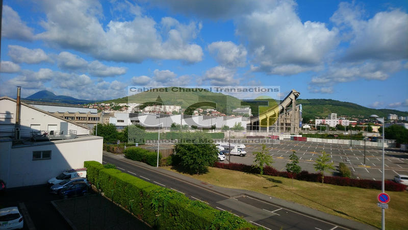 Appartement - 68 m² - 4 pièces