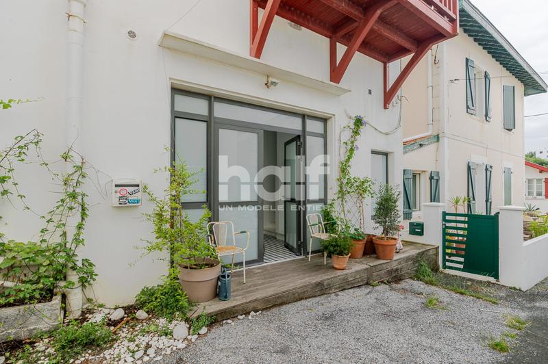 Maison - 92 m² - 4 pièces