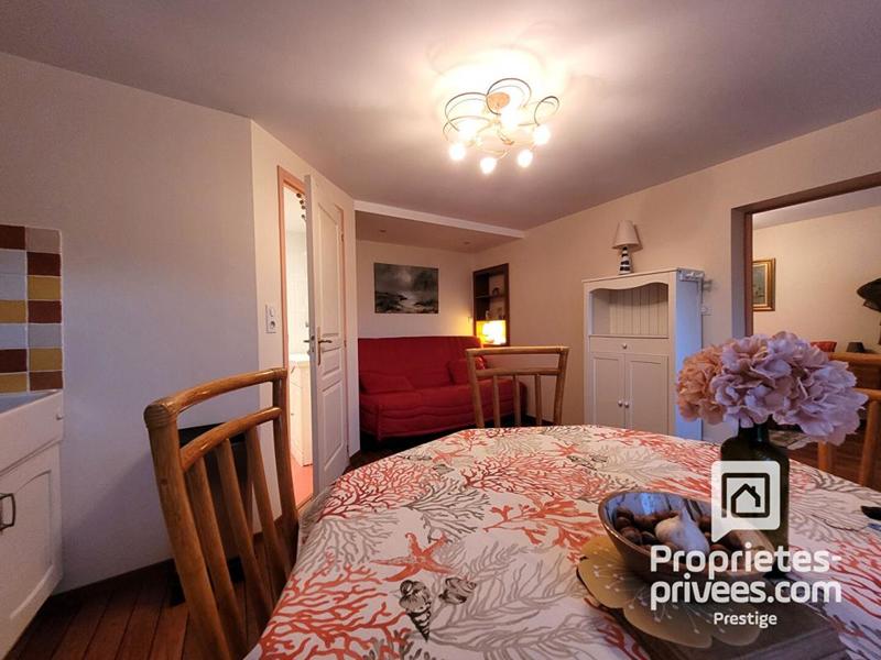 Maison - 172 m² - 7 pièces