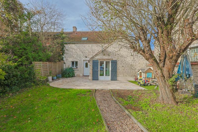 Maison - 85 m² - 4 pièces