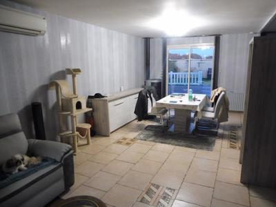 Maison - 98 m² - 5 pièces